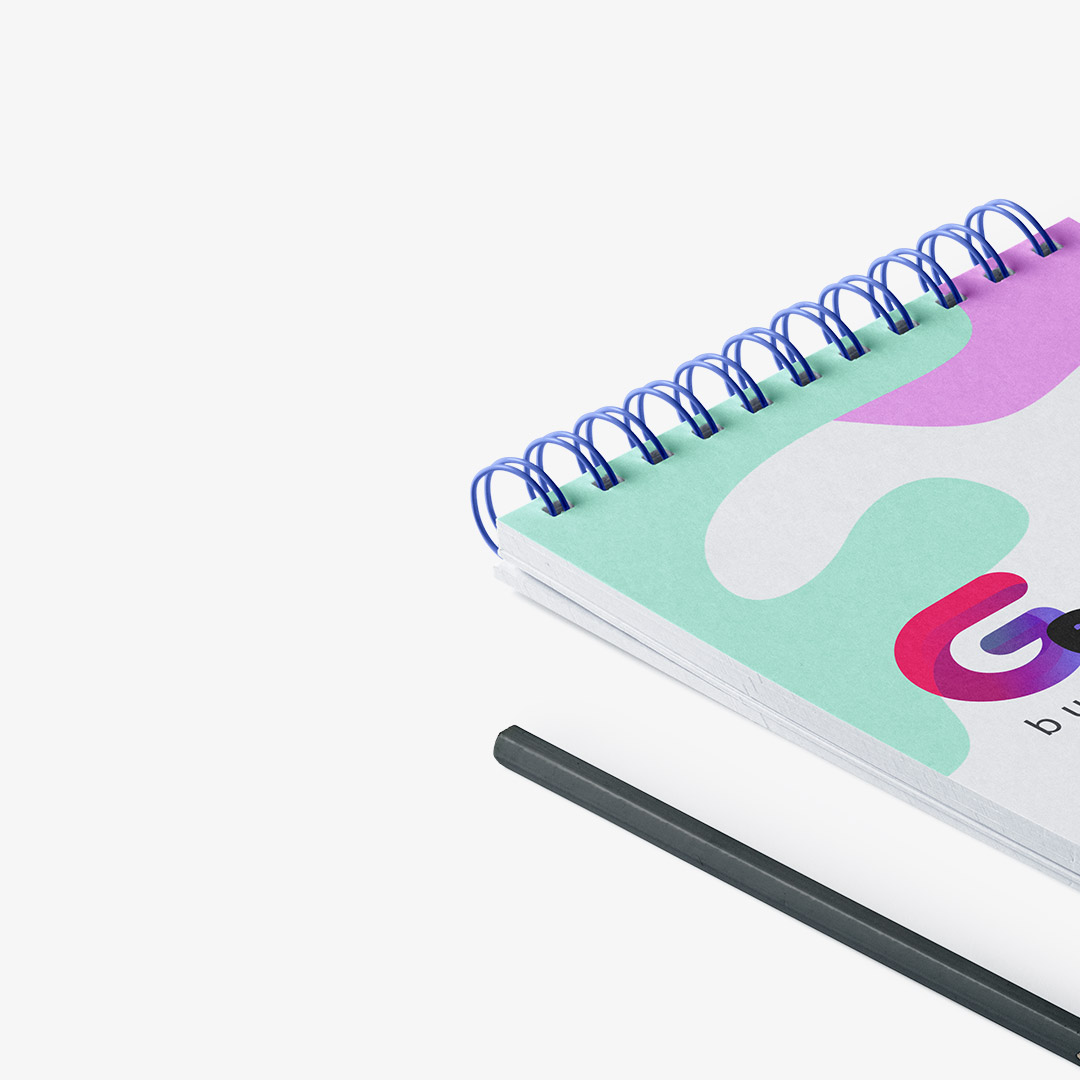 Small Notebook with Pencil - Imagen 2
